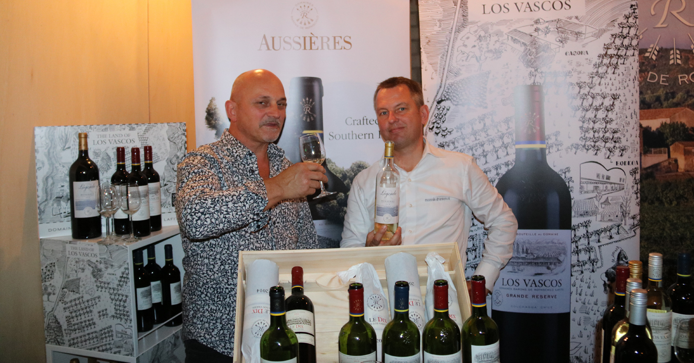 Mike laat wijnen Château Lafite-Rotschild Beetje Proeven Enzo